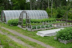 Amazing gardens, meticulously appointed.
